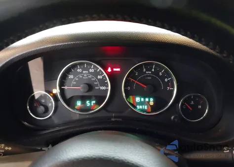 2014 Jeep Wrangler Unlimited Sport из США, поврежденный, VIN 1C4HJWDGXEL190048